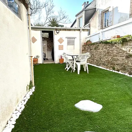 La Marguerite, Face Avec Terrasses בית נופש *